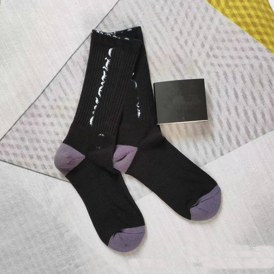 Men's Socks Designer For Autumn And Winter Warmth Mens Womens Long White Personalized Embroidery Designers Sports