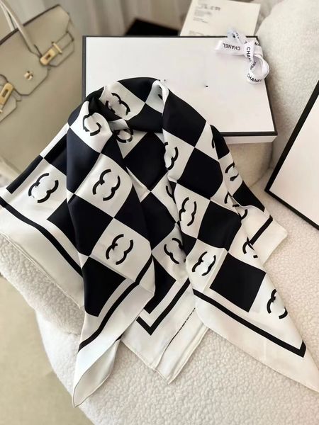 Designer women's printed square made of smooth spun fabric with multiple functions can be used as a scarf headband bag decoration ribbon 90X90cm - Fashion Collection - rolexwatchok
