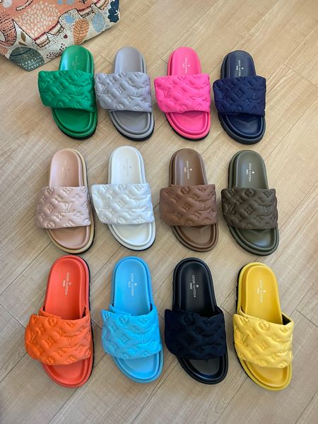 Louis Vuitton Pillow Flat Comfort Sandal Strap Platform Slide Sandals For Women Thick Non Slip Sole Casual Beach Vacation Summer Slippers Multiple colors - Shoes & Accessories - rolexwatchok